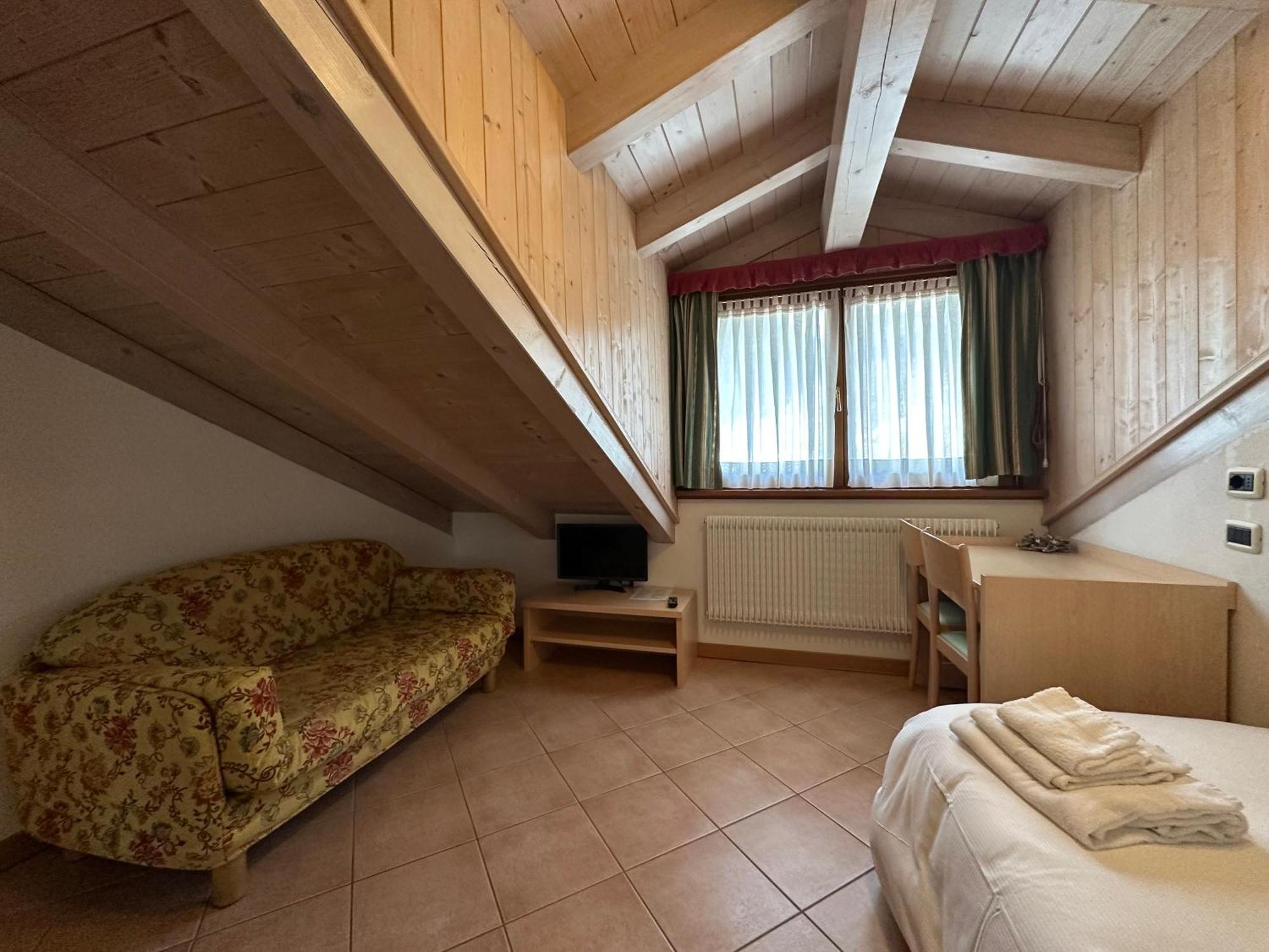 Hotel Garni Maffei Pinzolo Exterior photo